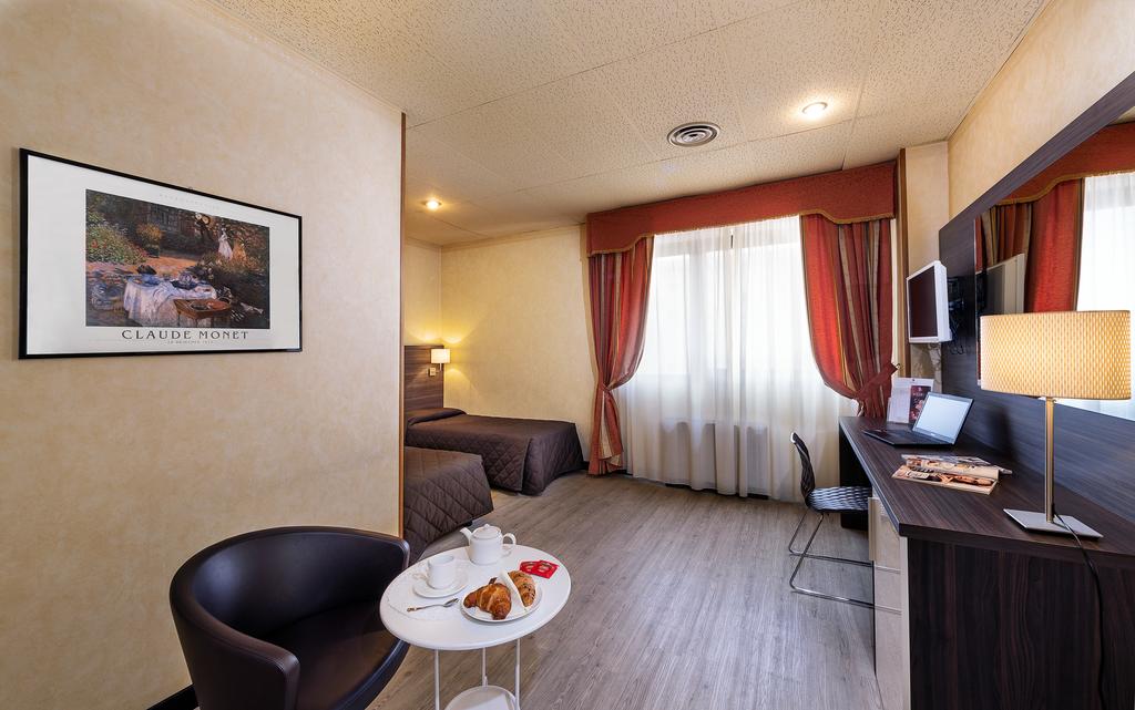iH Hotels Bologna Amadeus