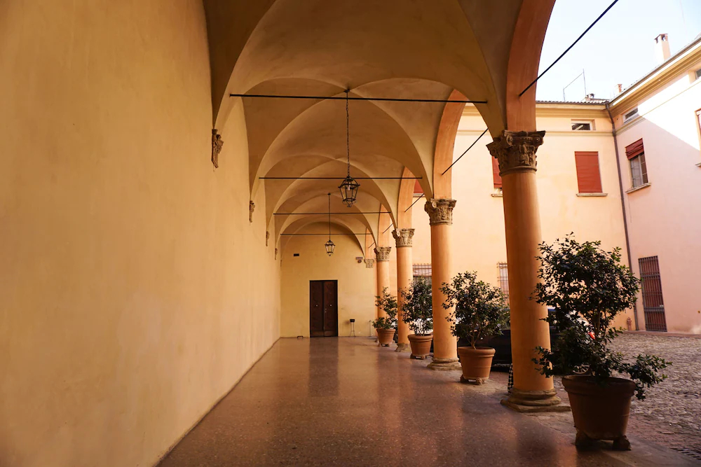 Casa Isolani