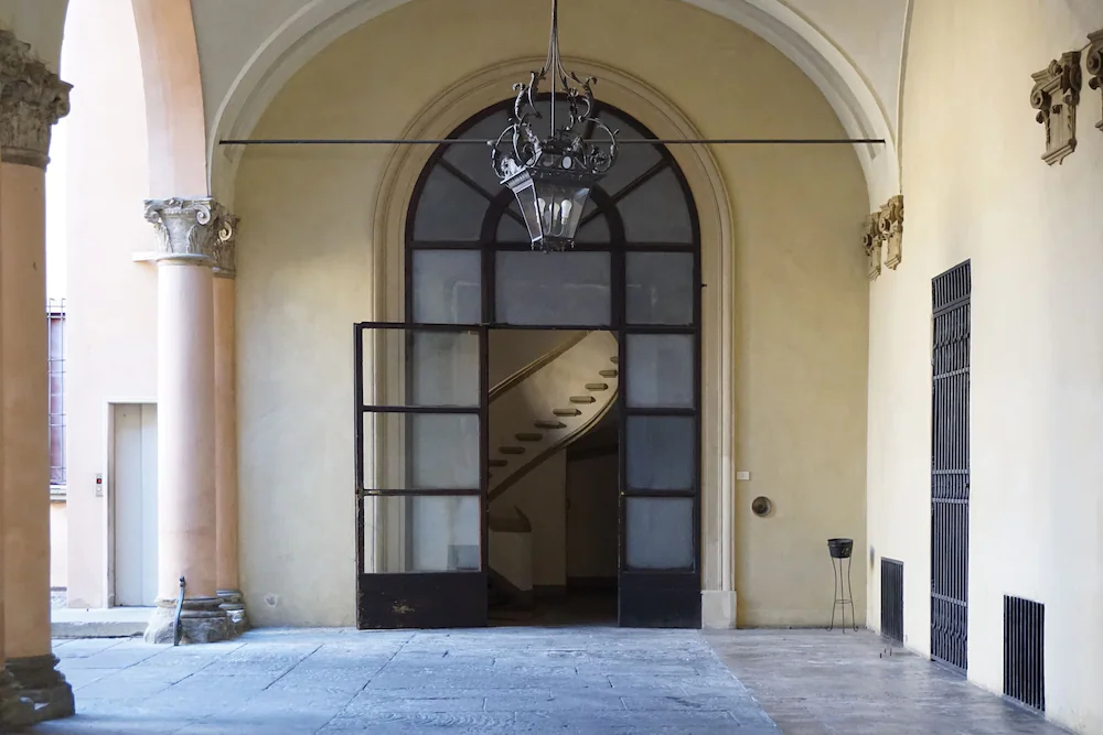 Casa Isolani