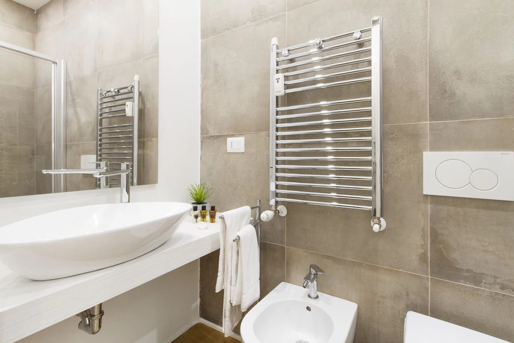 GetTheKey San Vitale Apartment
