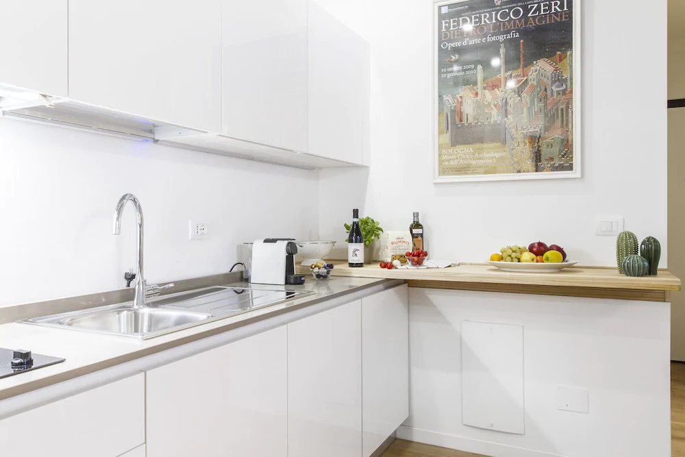 GetTheKey San Vitale Apartment