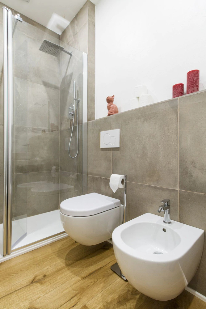 GetTheKey San Vitale Apartment