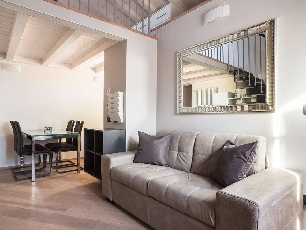 Sant'Orsola Suites Apartments