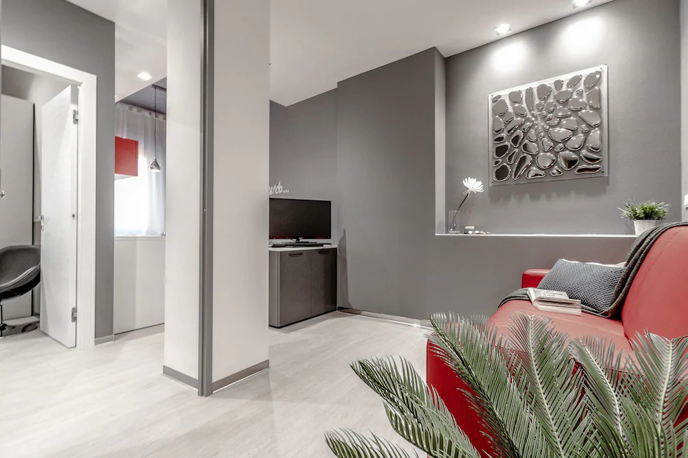 Ugo Bassi Apartments