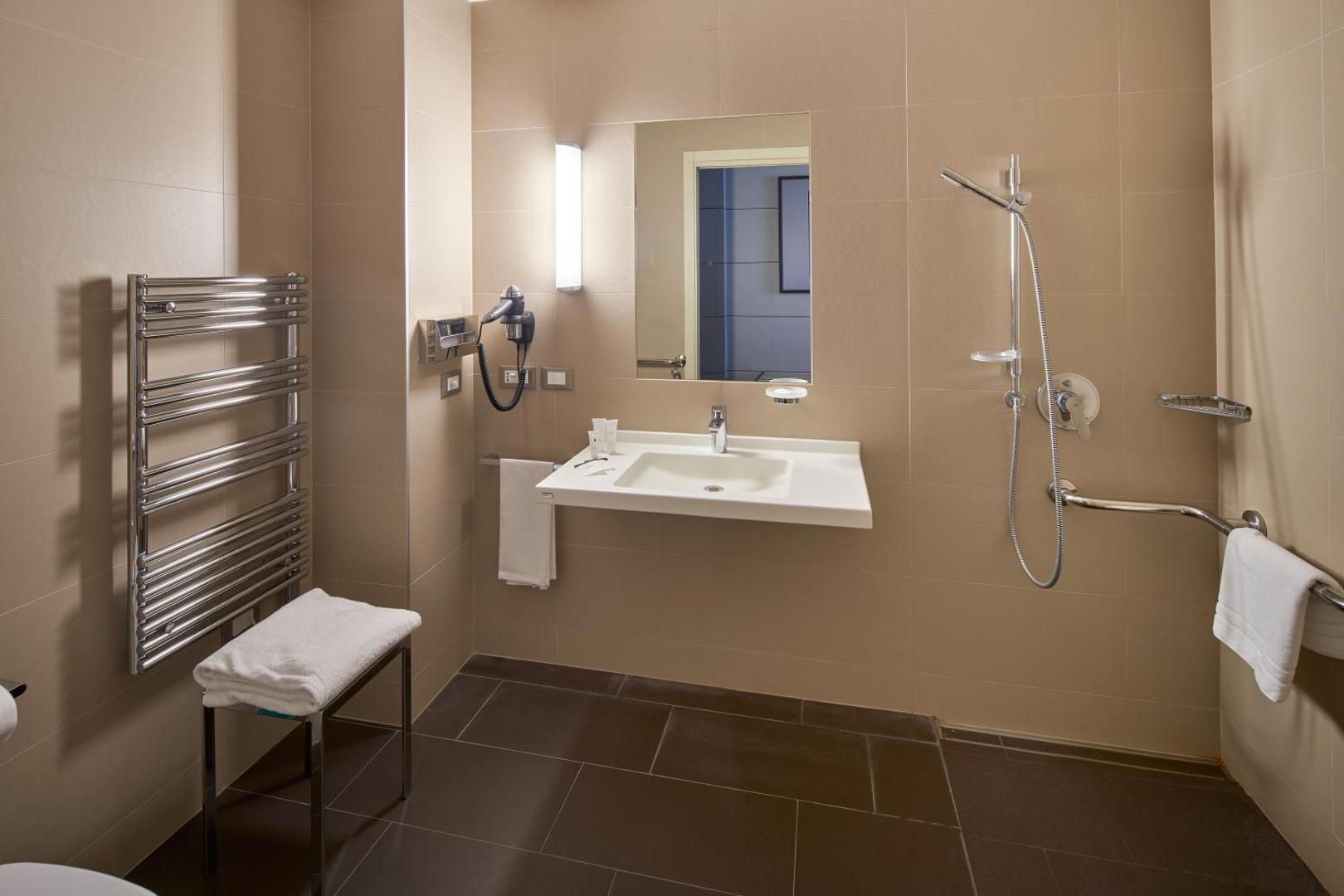UNAHOTELS Bologna Fiera
