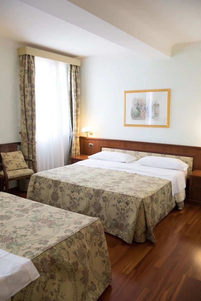 Phi Hotel Dei Medaglioni