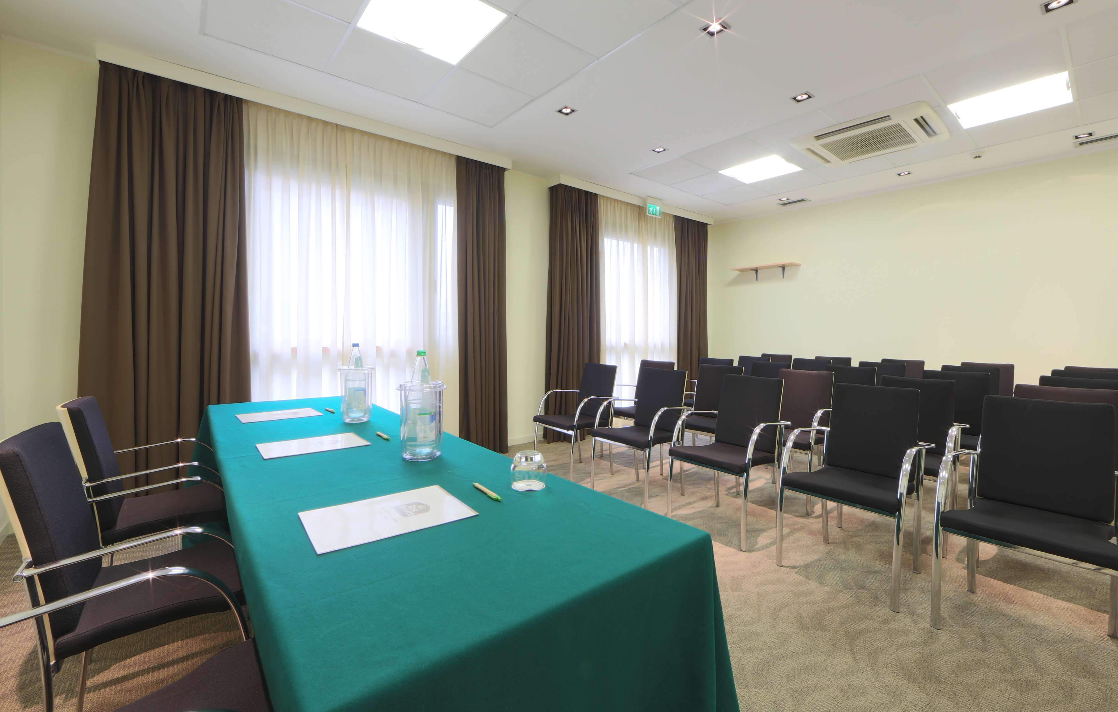 Best Western Palace Inn Hotel