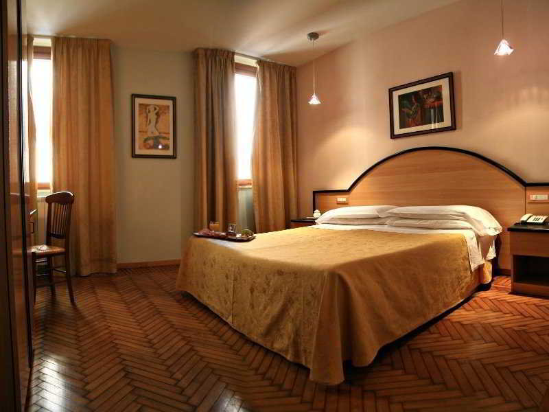 Hotel Touring