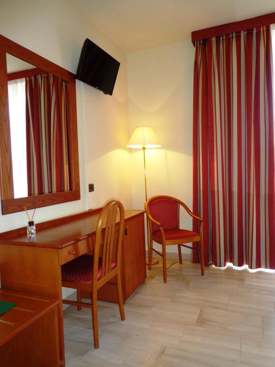Hotel Select