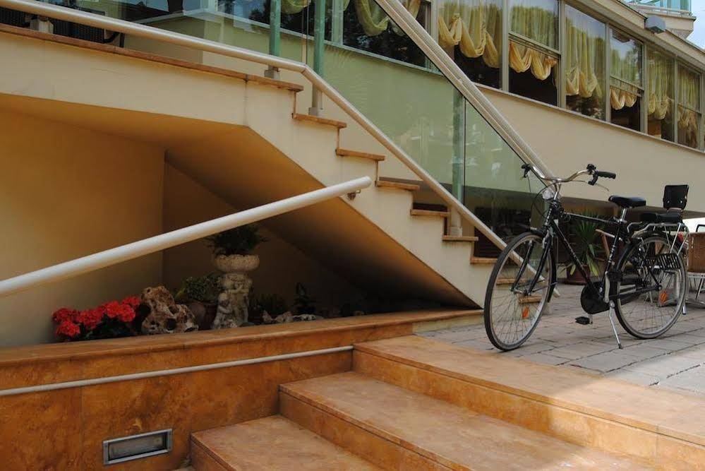 Hotel Bamar