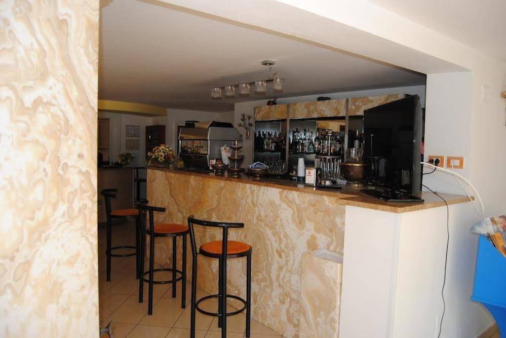 Hotel Bamar