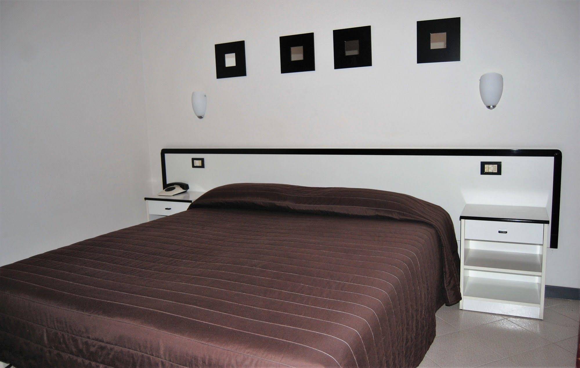 Hotel Italia