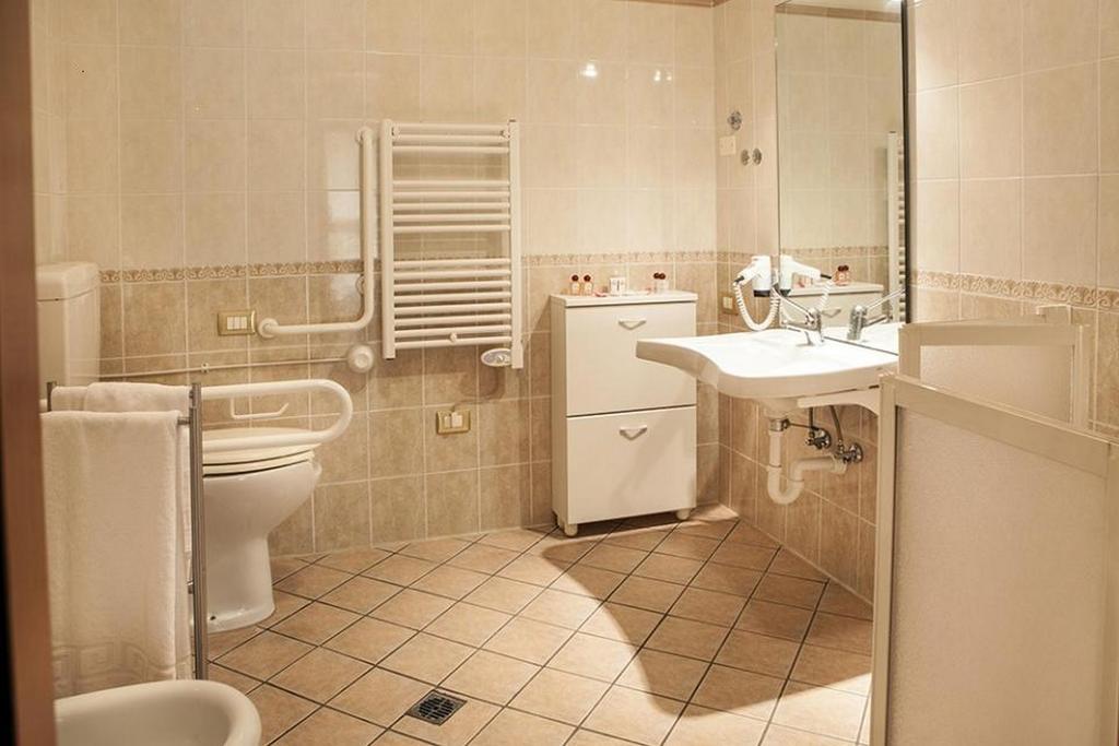 IPoint Hotel Bologna