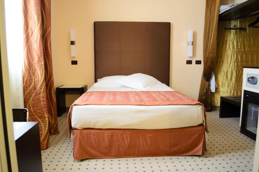 Hotel La Cartiera - Vignola Village Resort