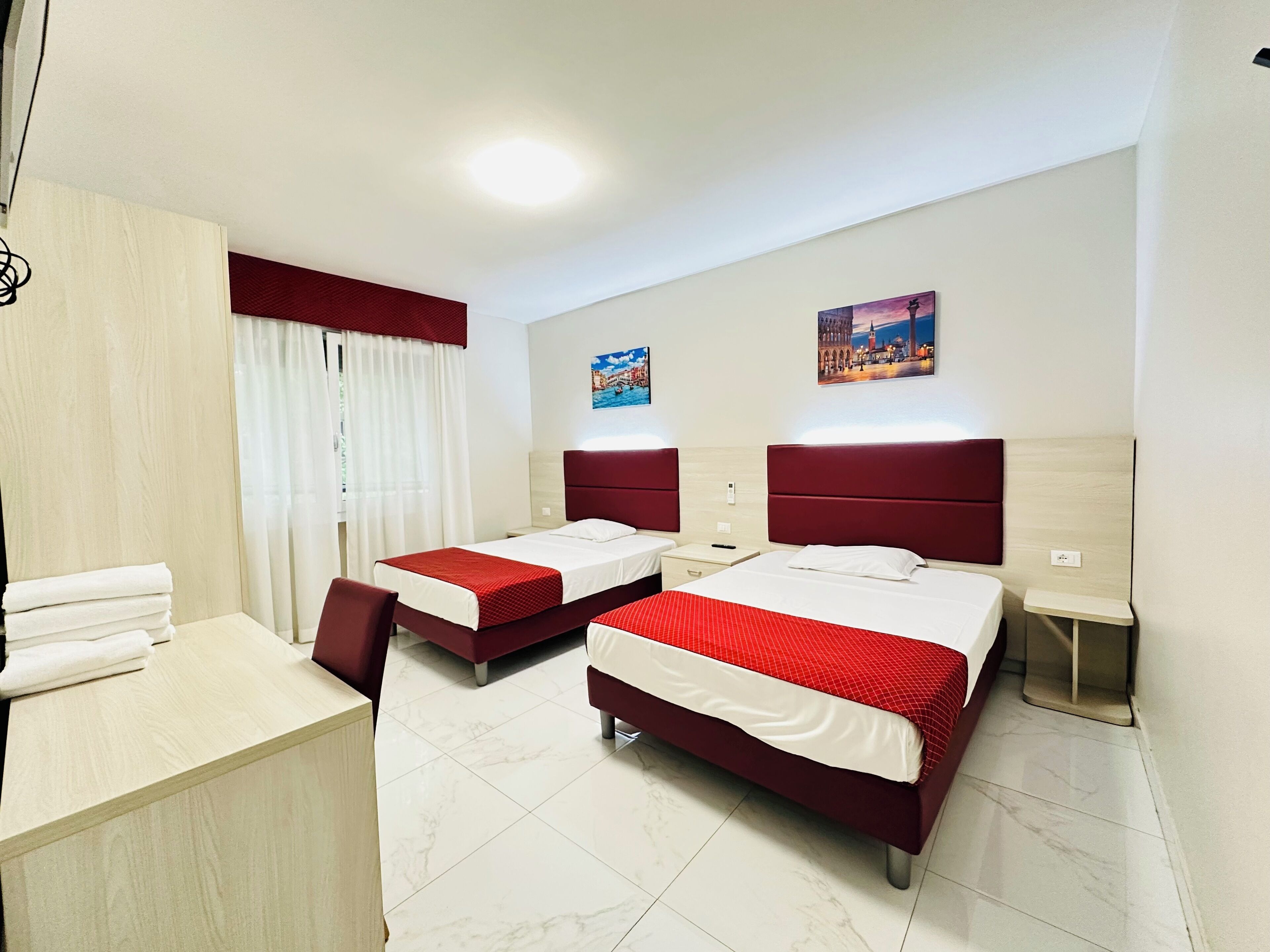 Hotel Dream Hub
