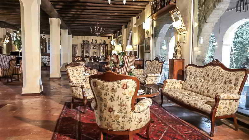 Villa Luppis