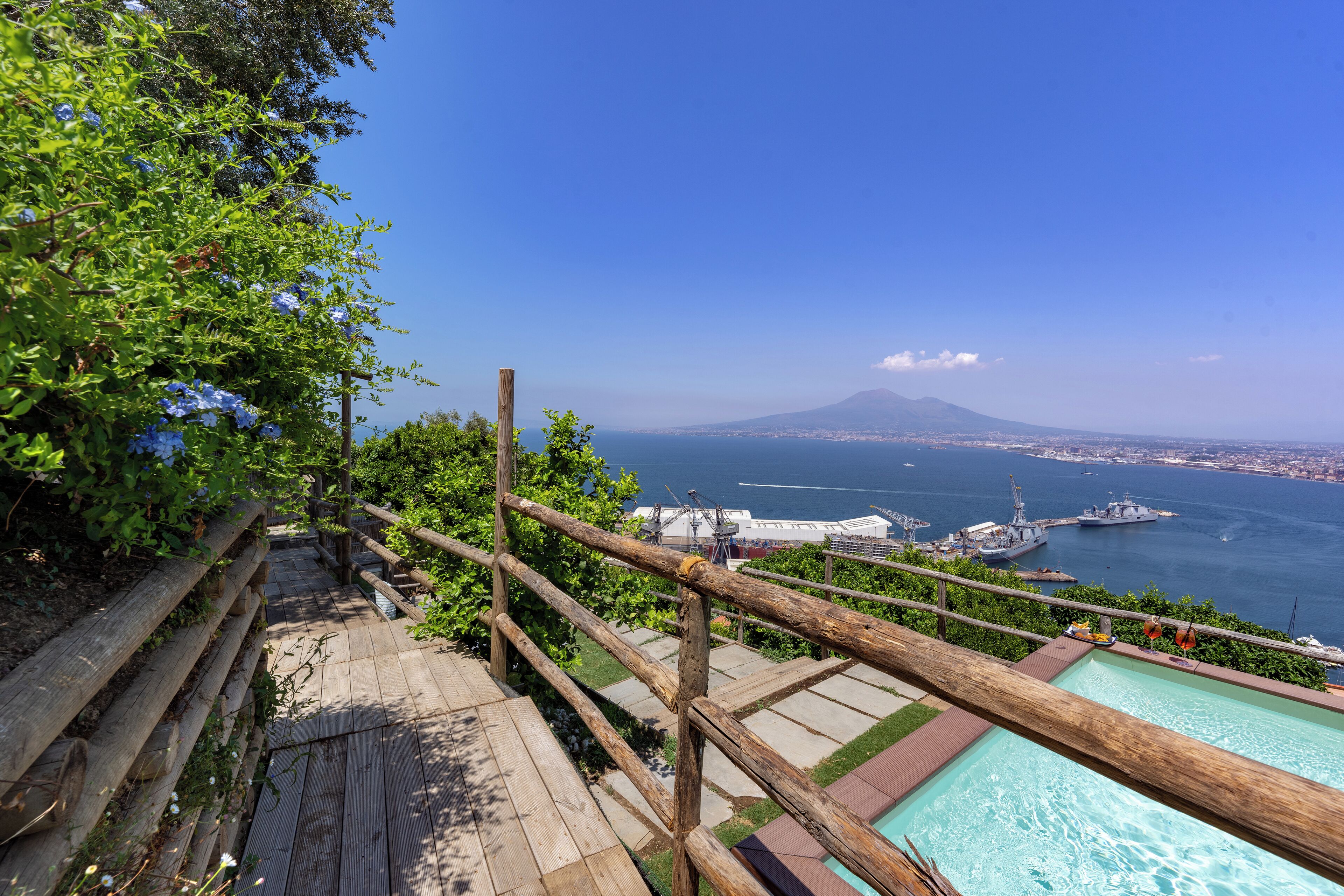 Relais Manfredi Hotel & Restauranat