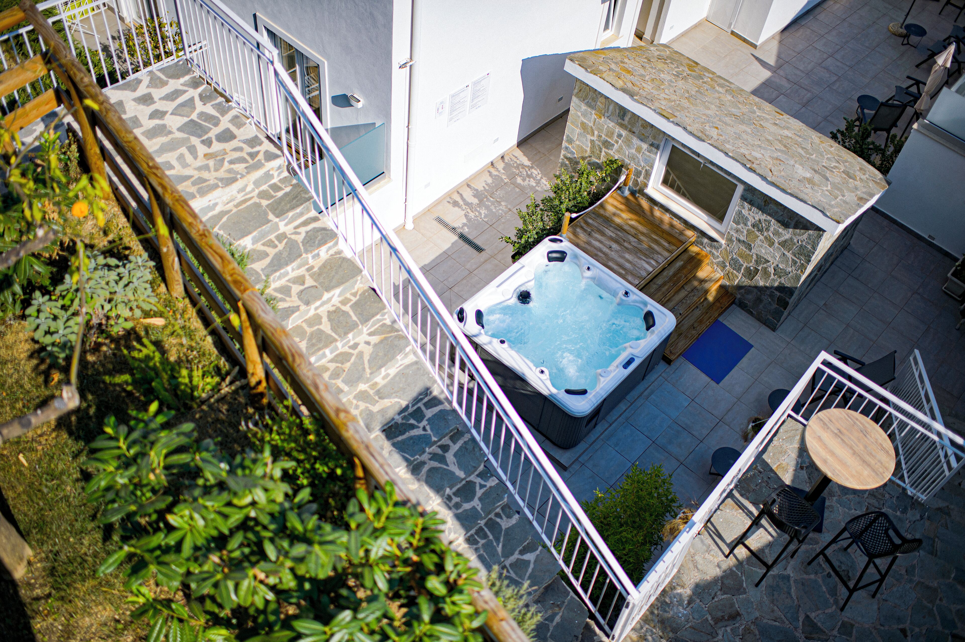 Relais Manfredi Hotel & Restauranat