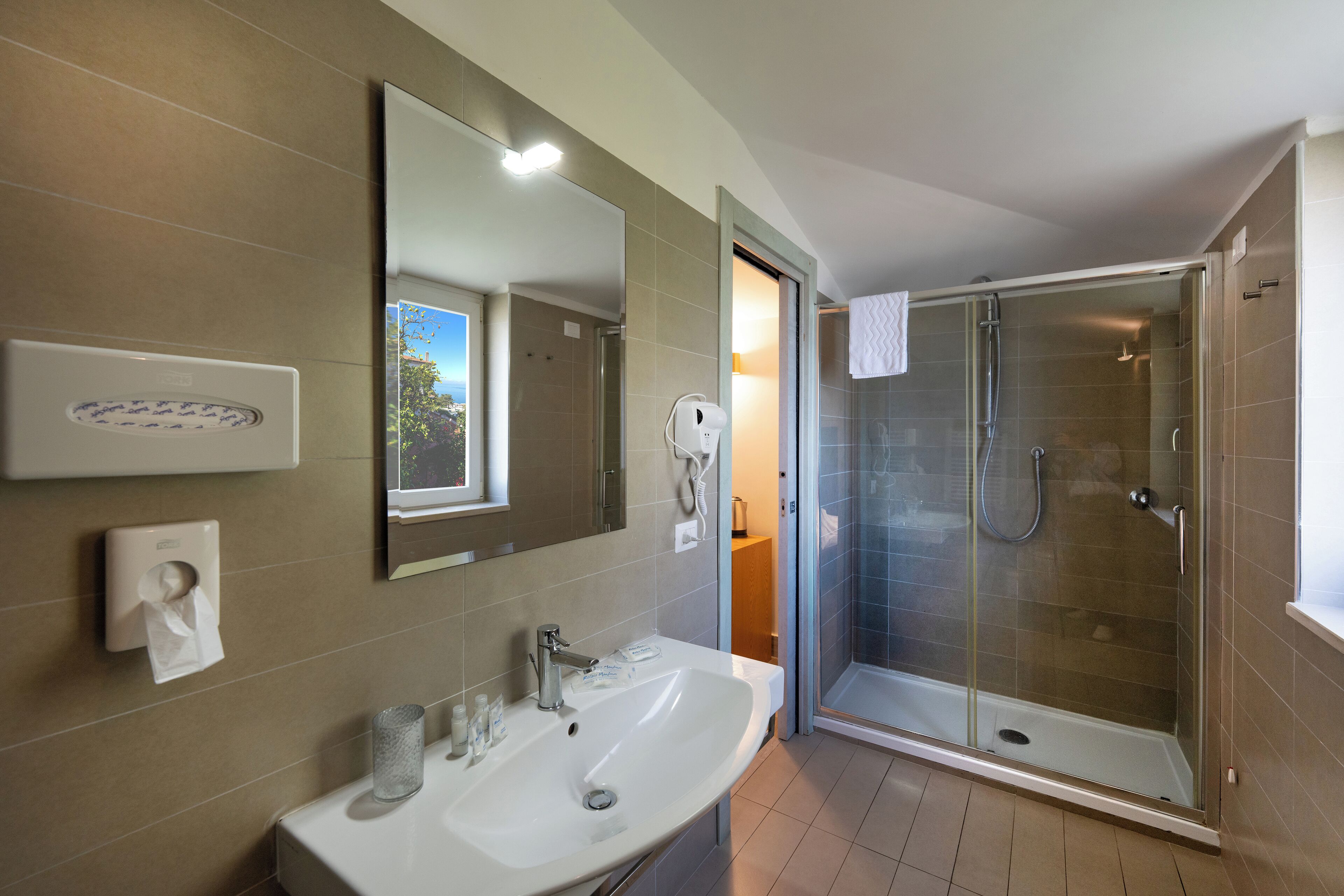 Relais Manfredi Hotel & Restauranat