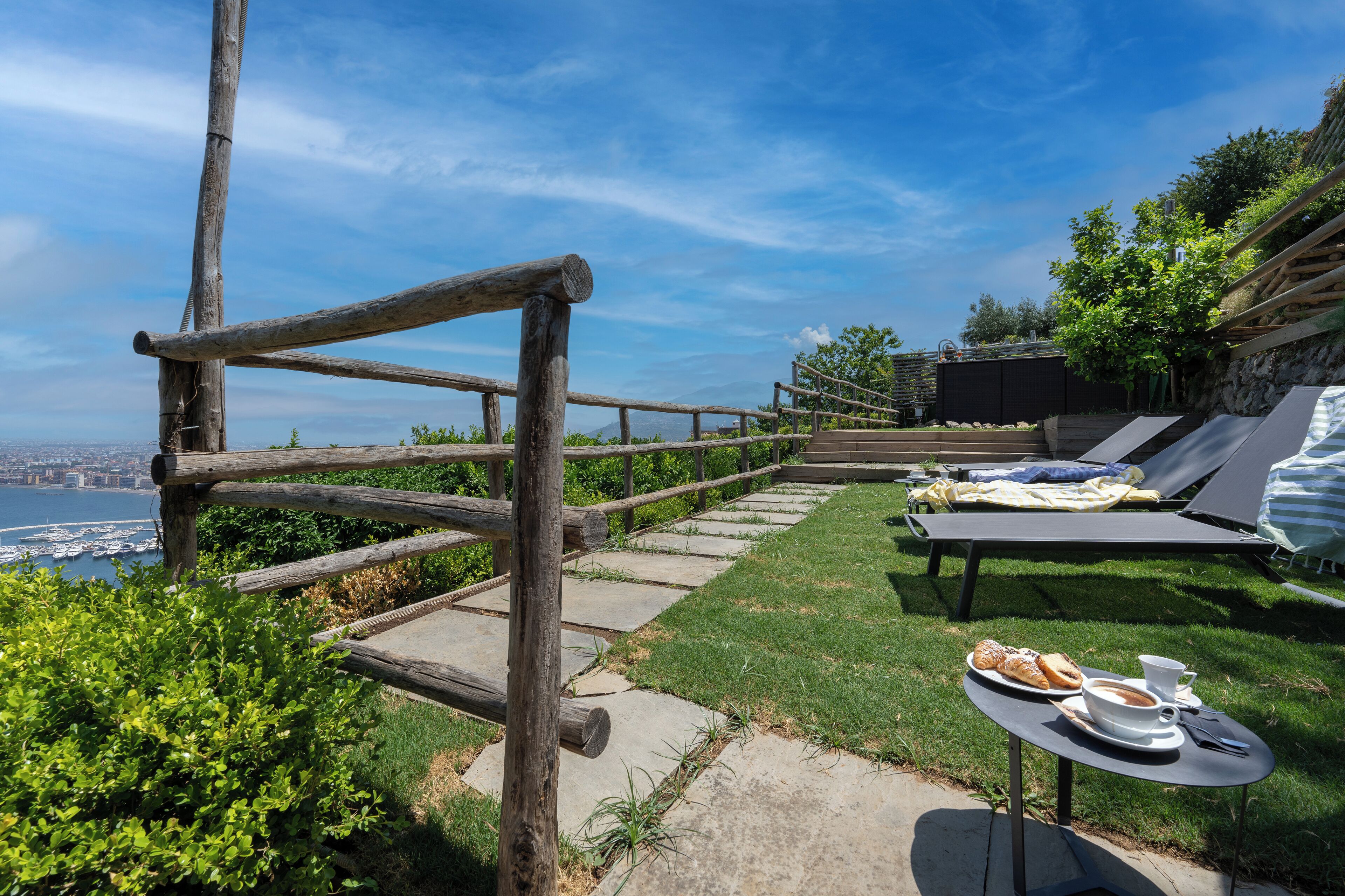 Relais Manfredi Hotel & Restauranat