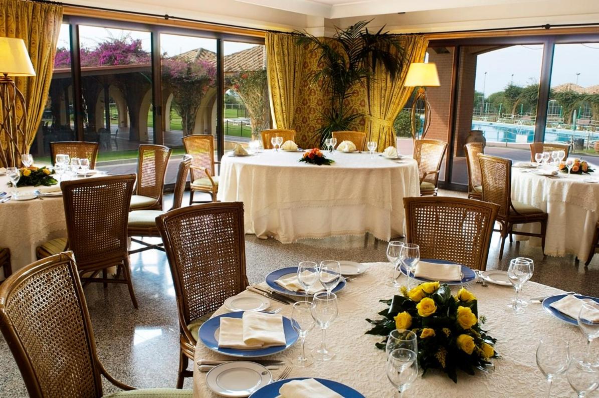 Golden Tulip Marina di Castello Resort