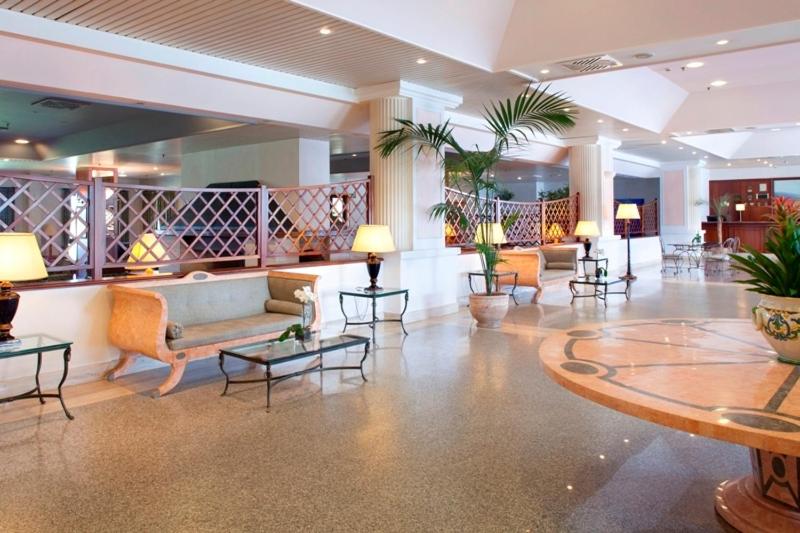 Golden Tulip Marina di Castello Resort