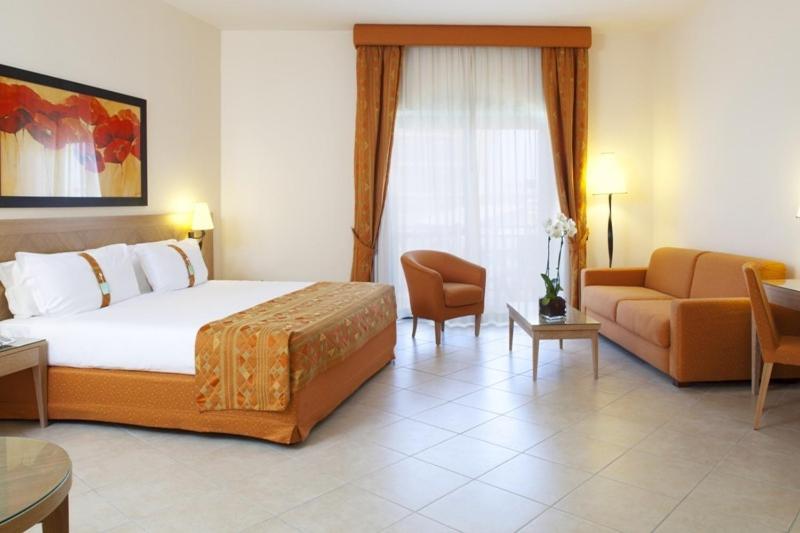 Golden Tulip Marina di Castello Resort