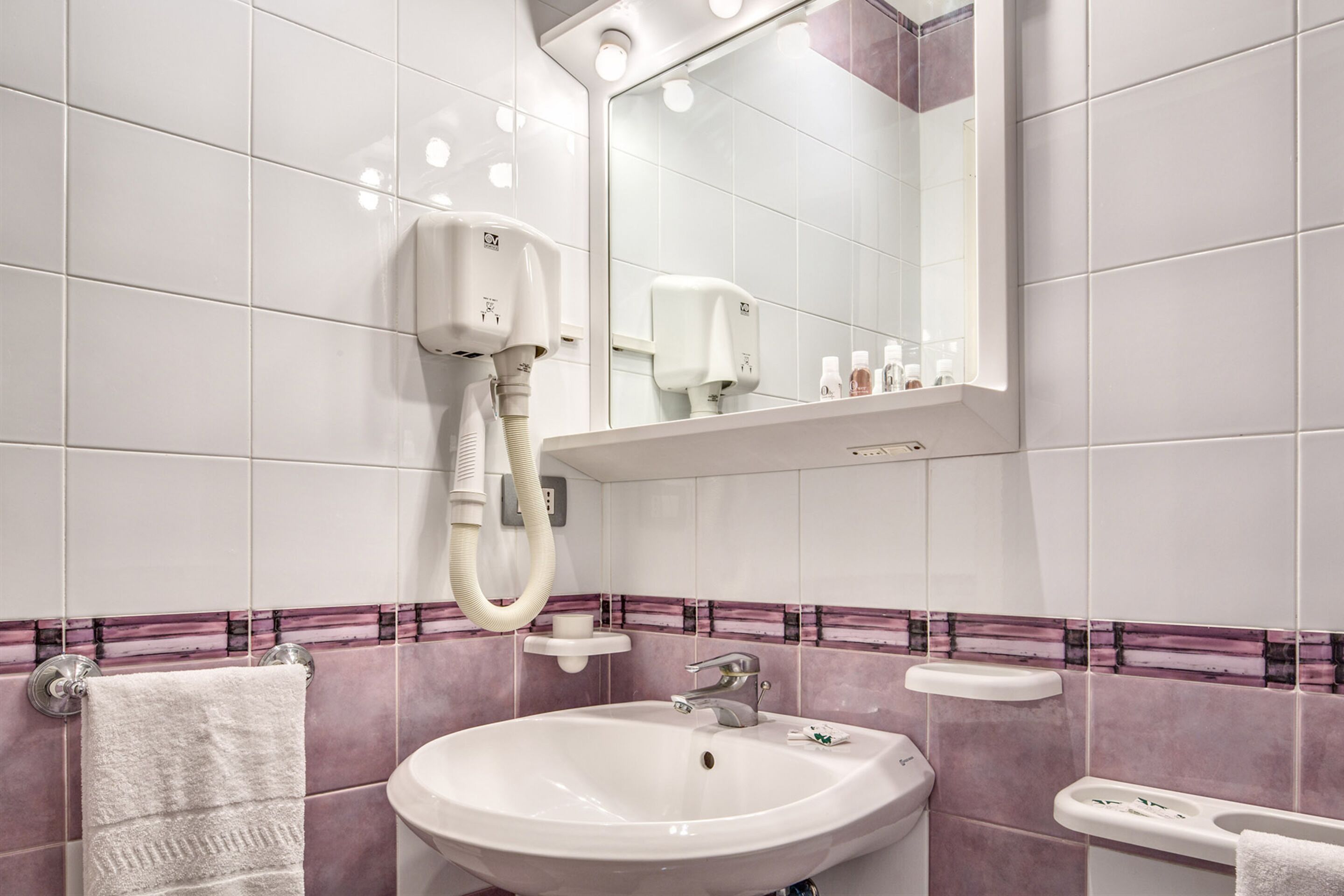 Blue-Wave Experience Resort