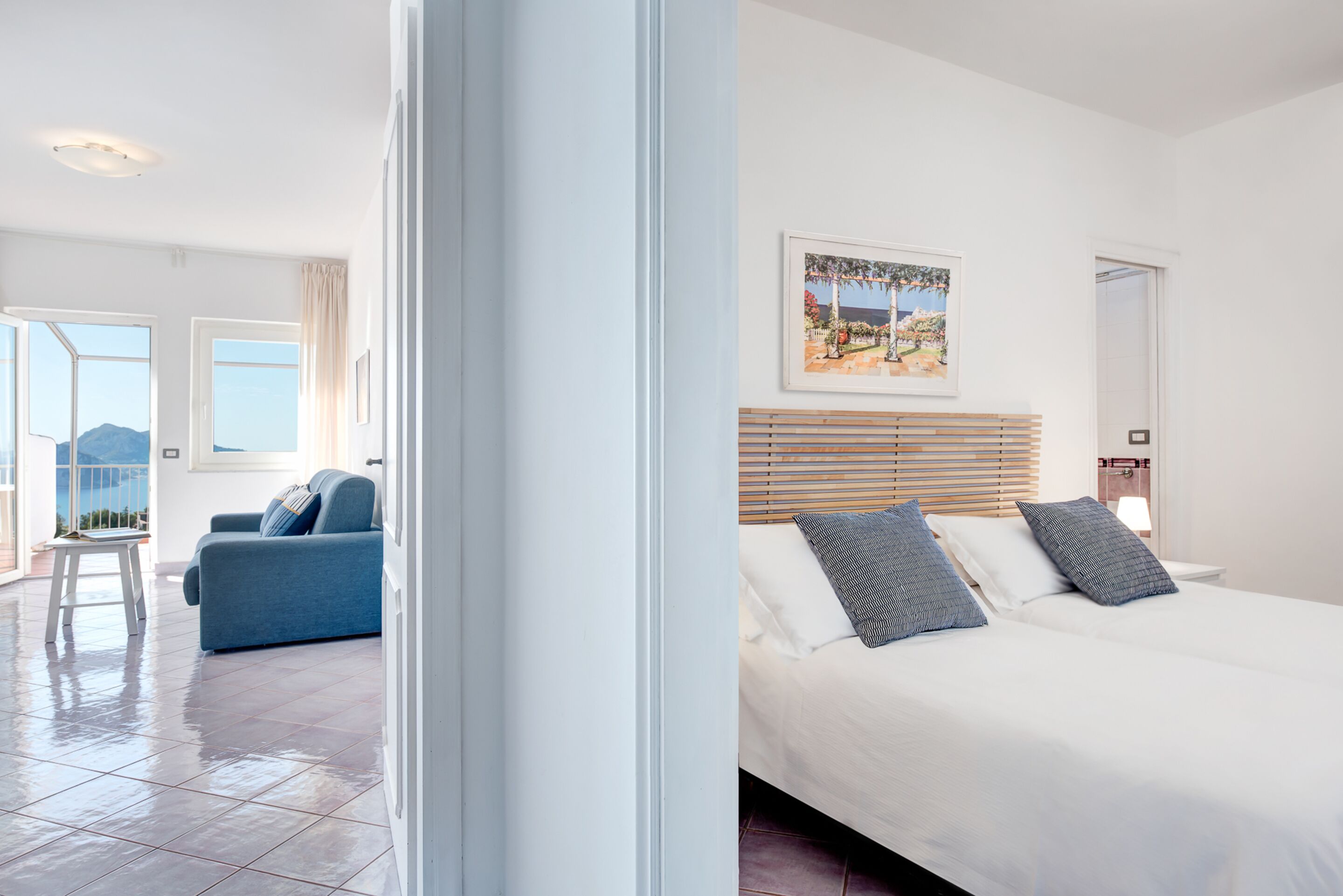 Blue-Wave Experience Resort