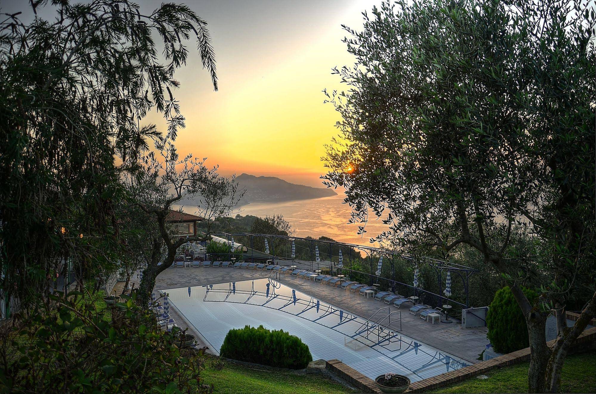 Gocce Di Capri Hotel & Serviced Residence