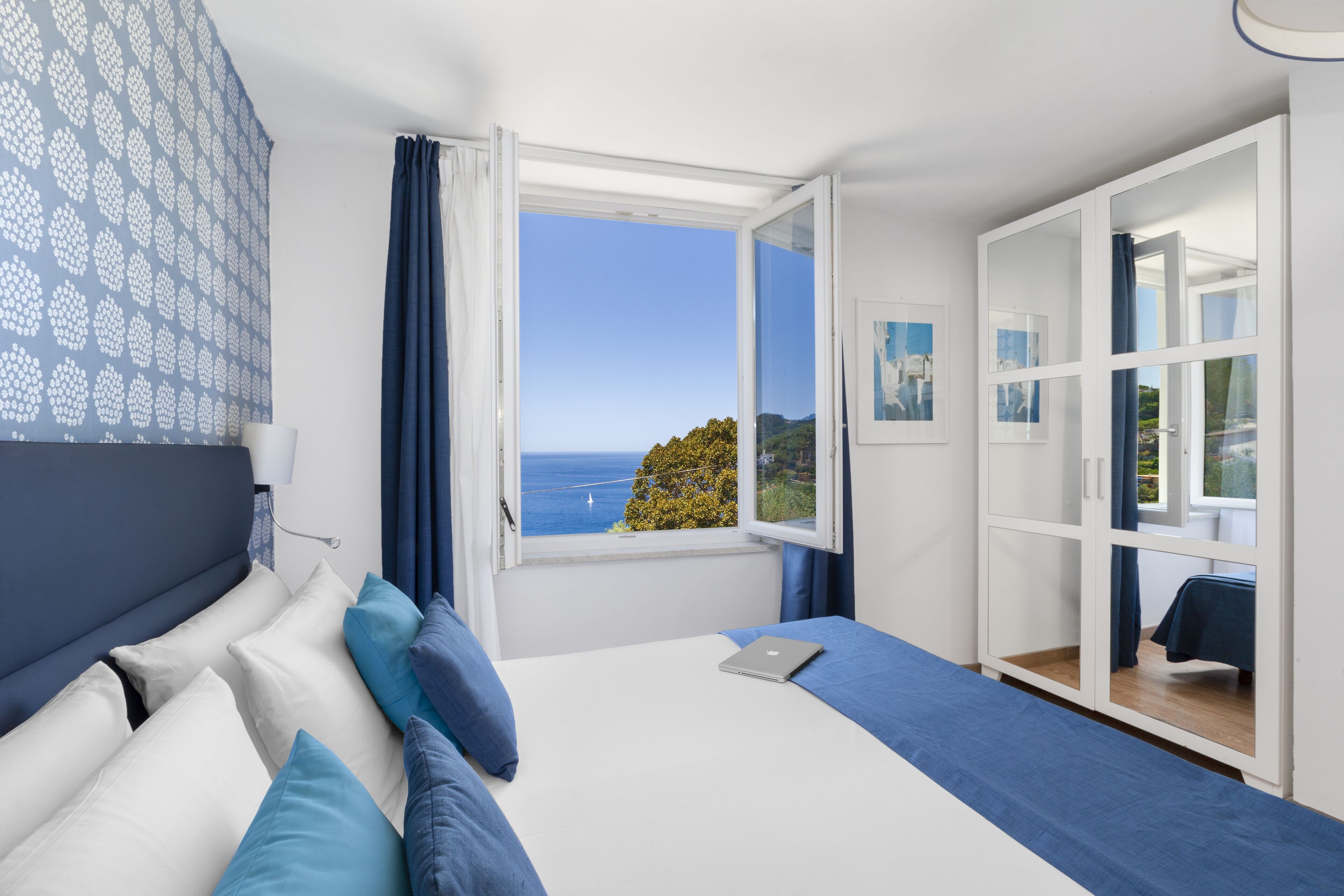 Vista di Capri Hotel