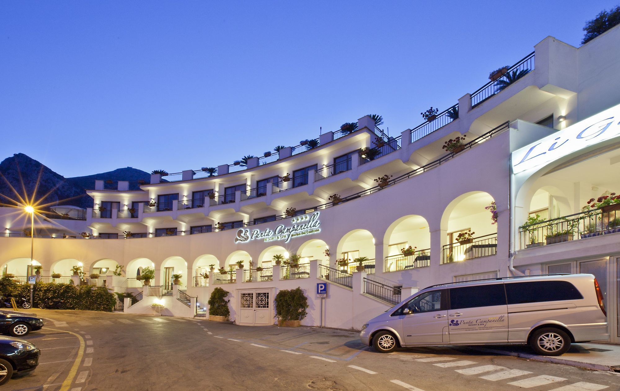 Punta Campanella Resort & Spa