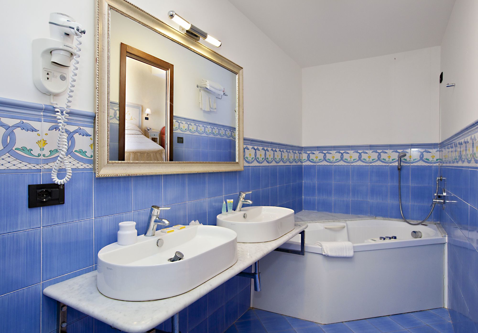 Punta Campanella Resort & Spa