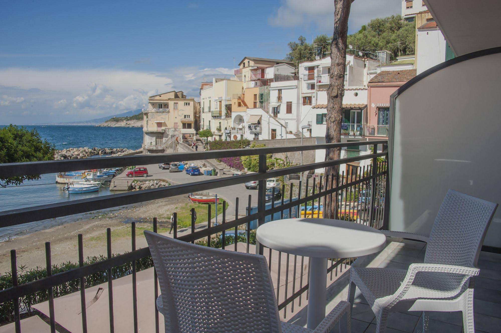 Sea Breeze Residence