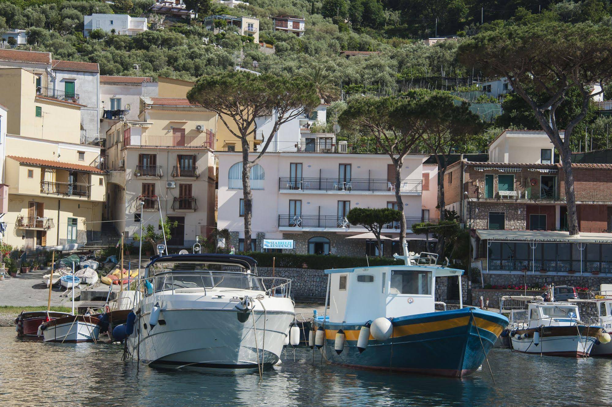 Sea Breeze Residence