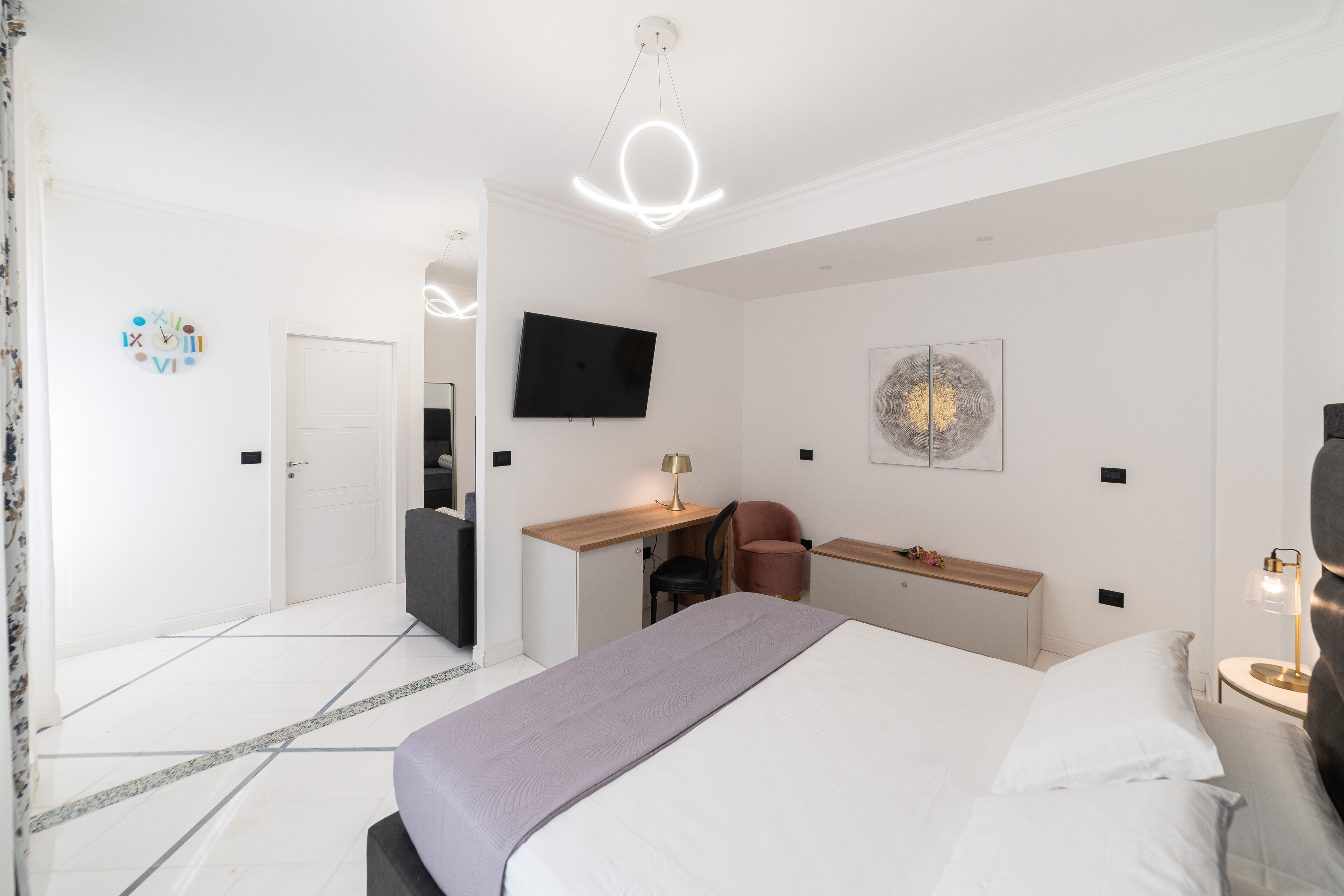 Apartments Hotel Real Suite Napoli Chiaia Mergellina