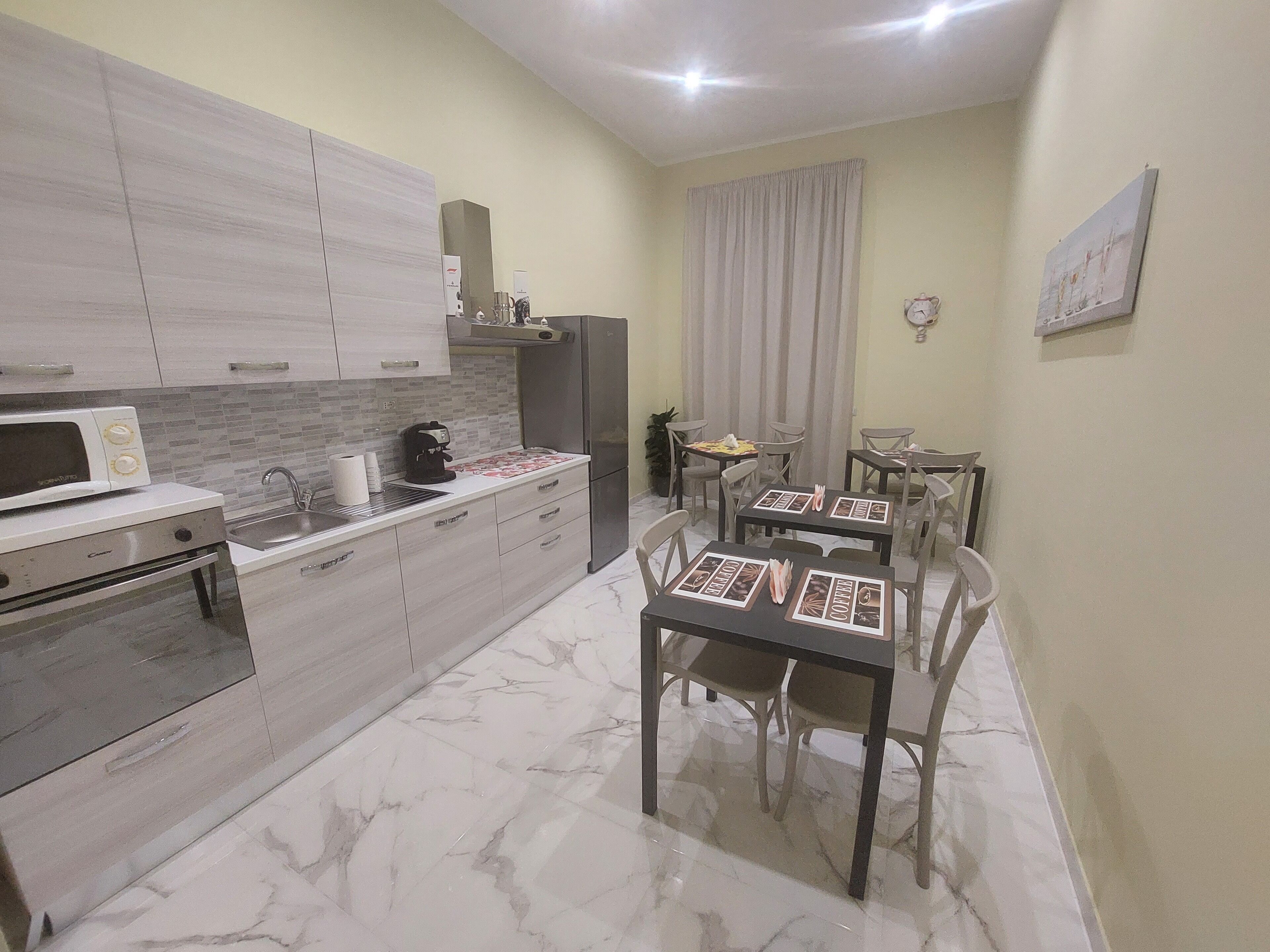 B&B Dint 'O Core E Napule