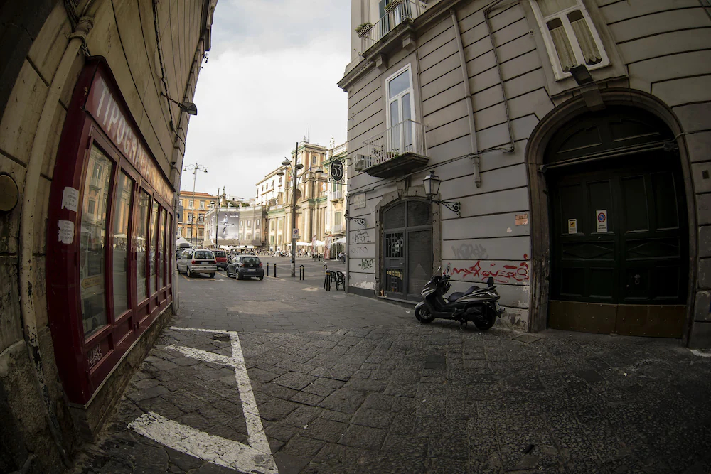 B&B Le 4 Stagioni Dante’s Suites