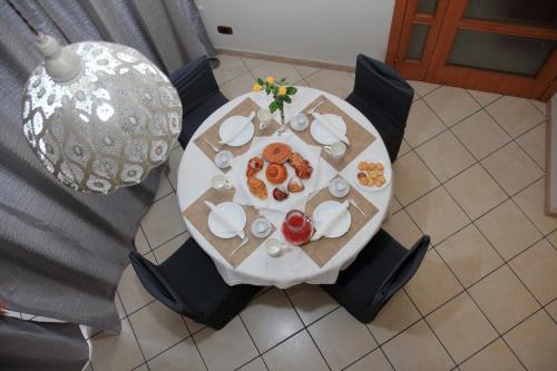 B&B Mitilini Central Station