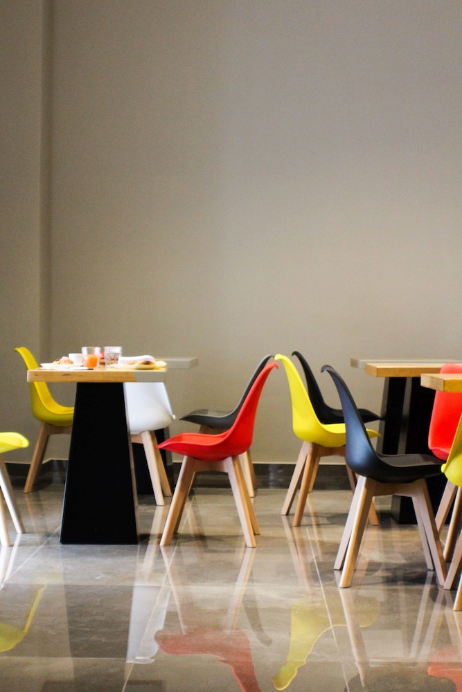 Be Italian Flat Piazza Bovio 22