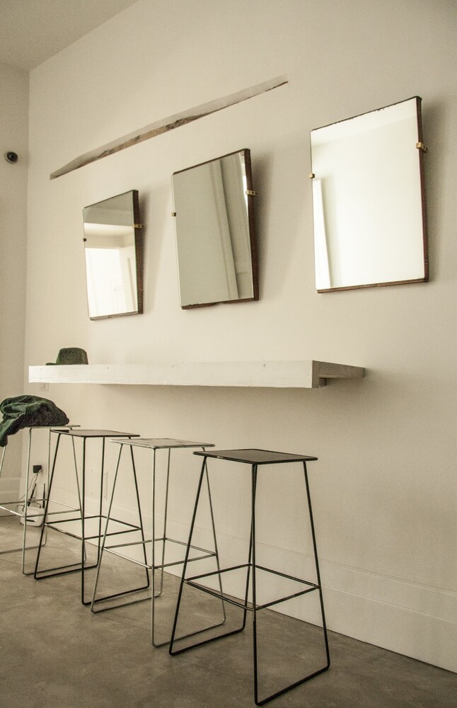 Belledonne Suite & Gallery