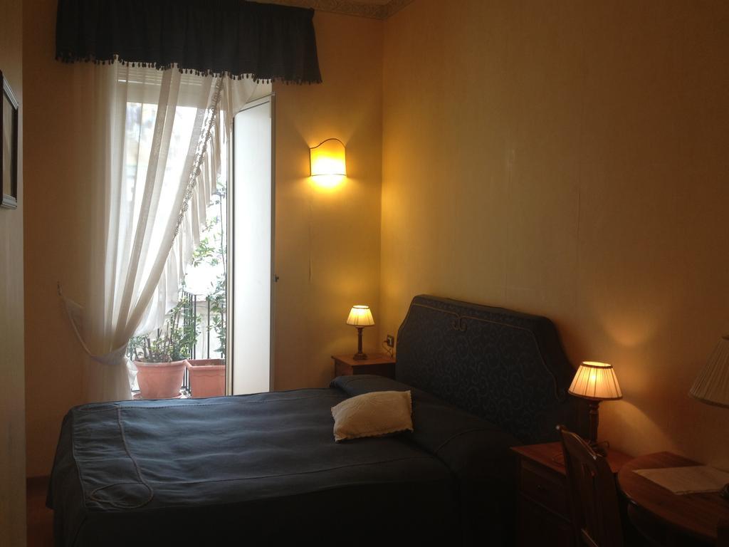 Bonapace Porta Nolana