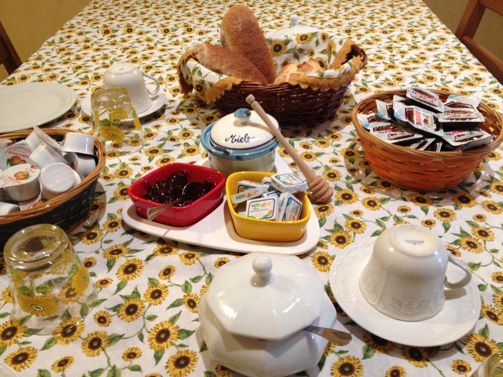 Bonapace Porta Nolana