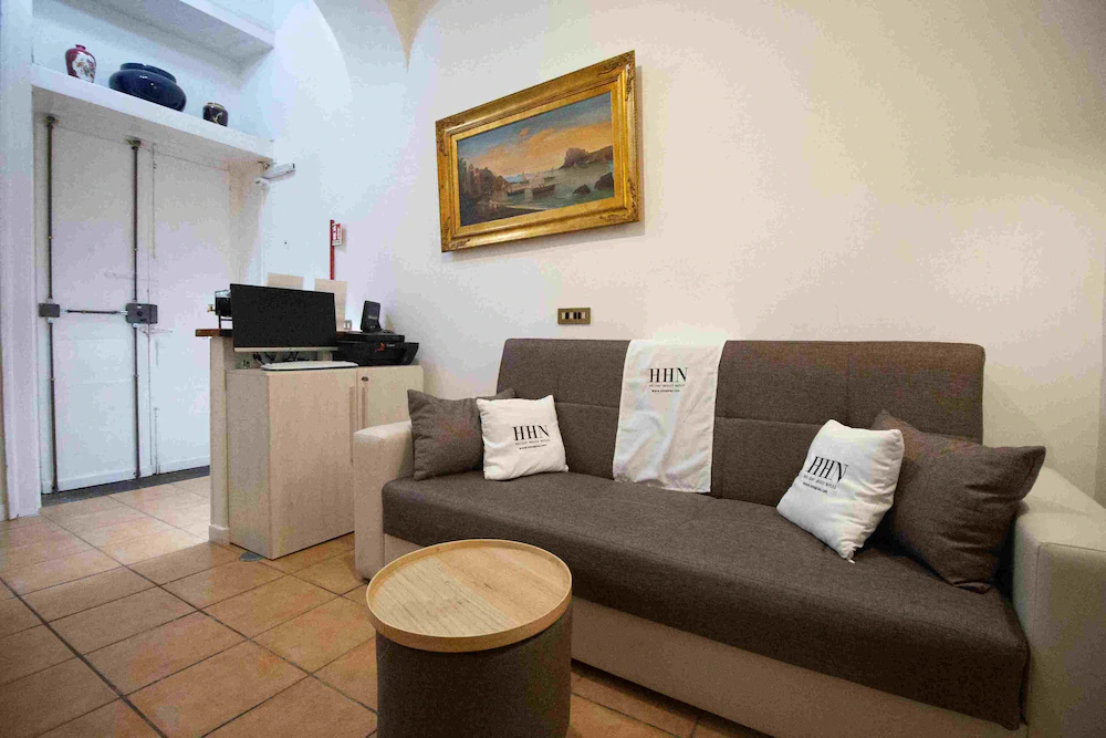 Carafa's Central Apartments