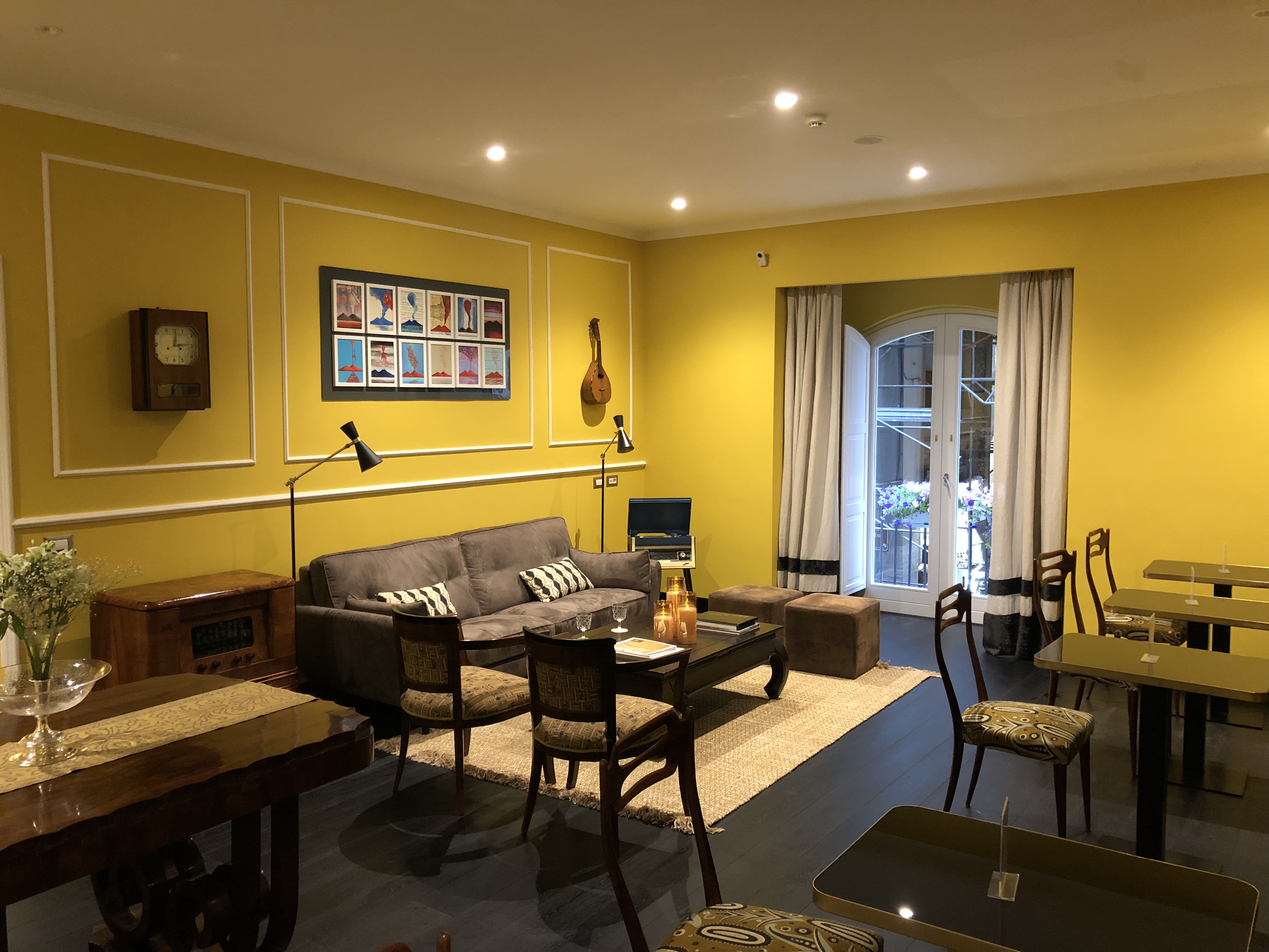 Caruso Place Boutique & Wellness Suites