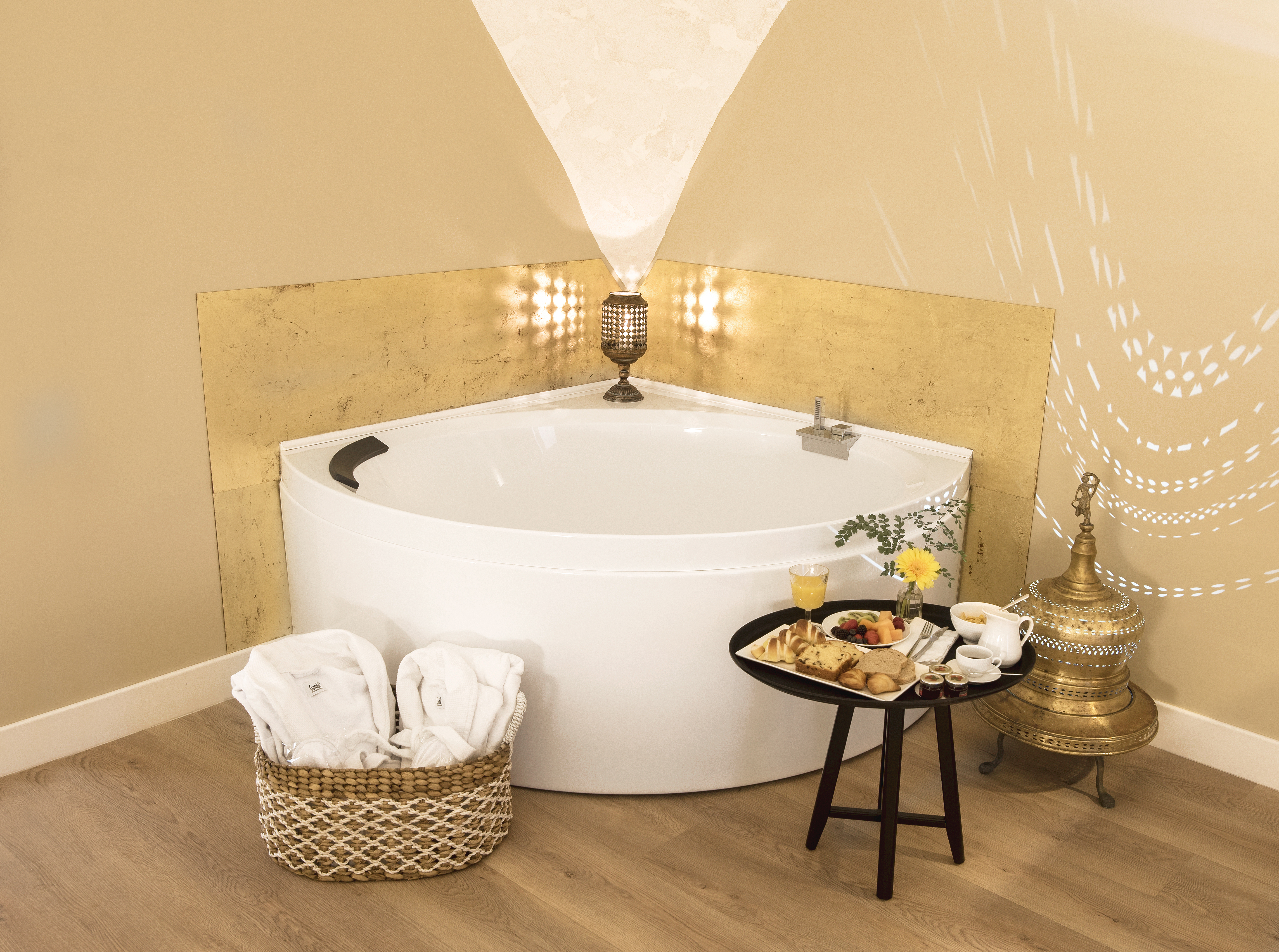 Caruso Place Boutique & Wellness Suites