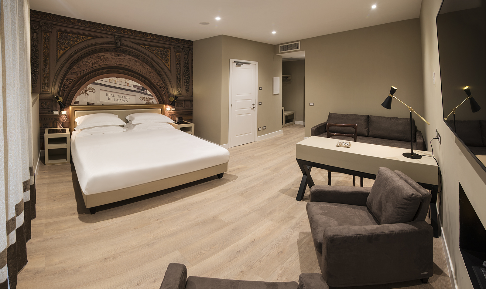 Caruso Place Boutique & Wellness Suites