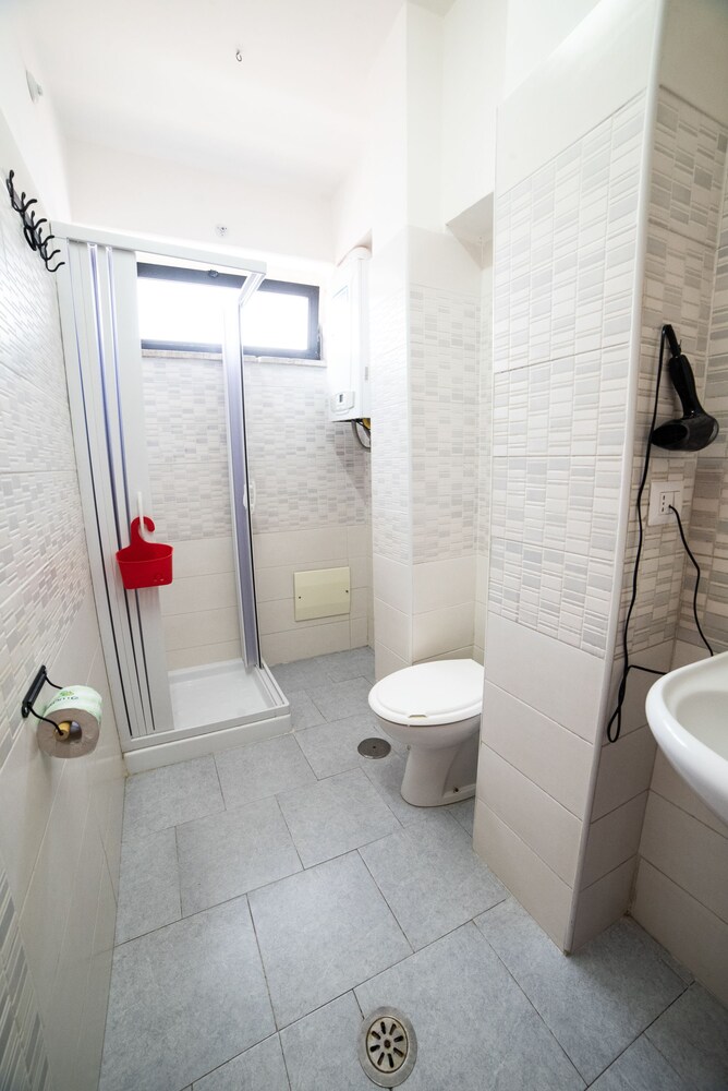 Departure Rooms & Hostels