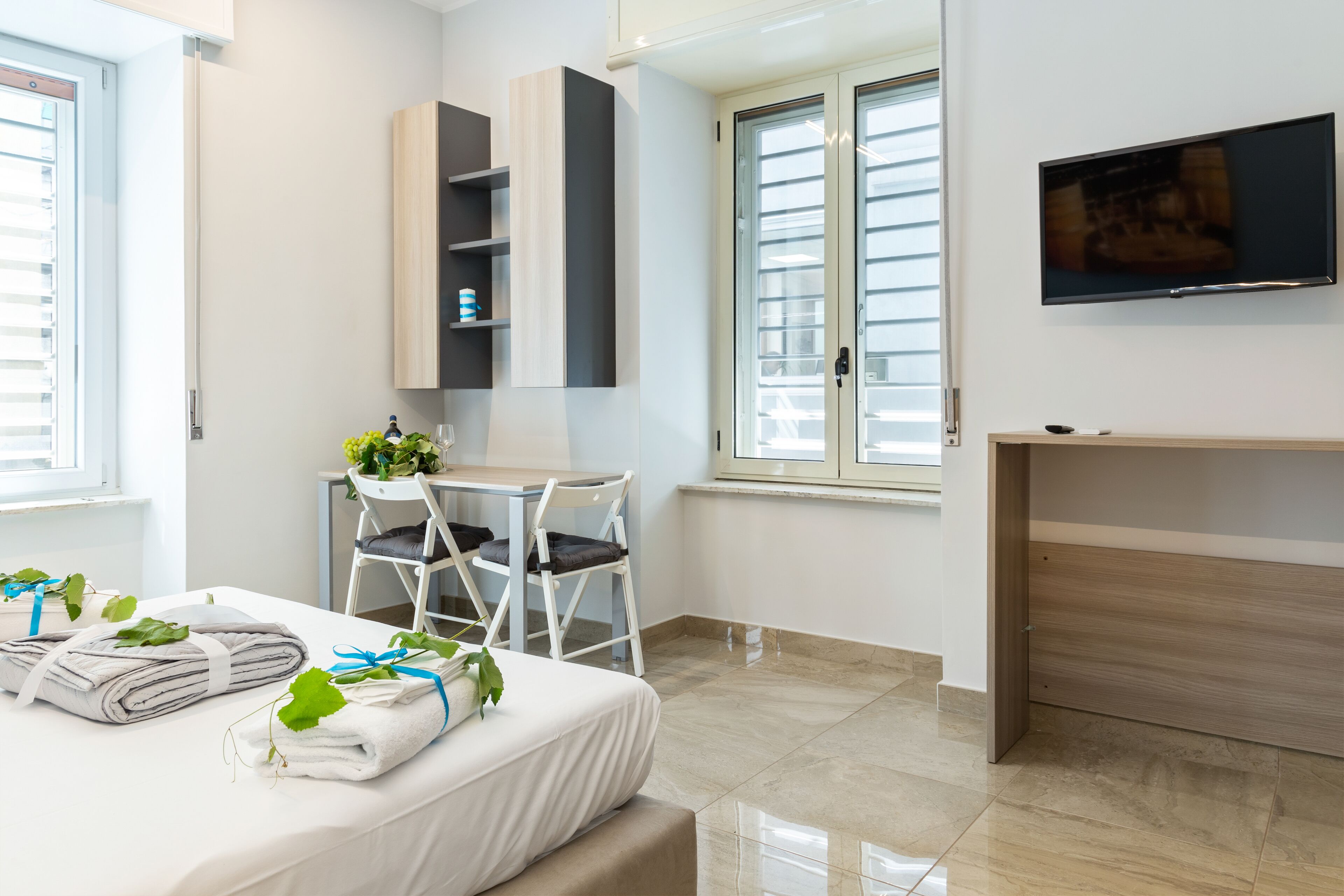 Devon Metro Studio Apartments