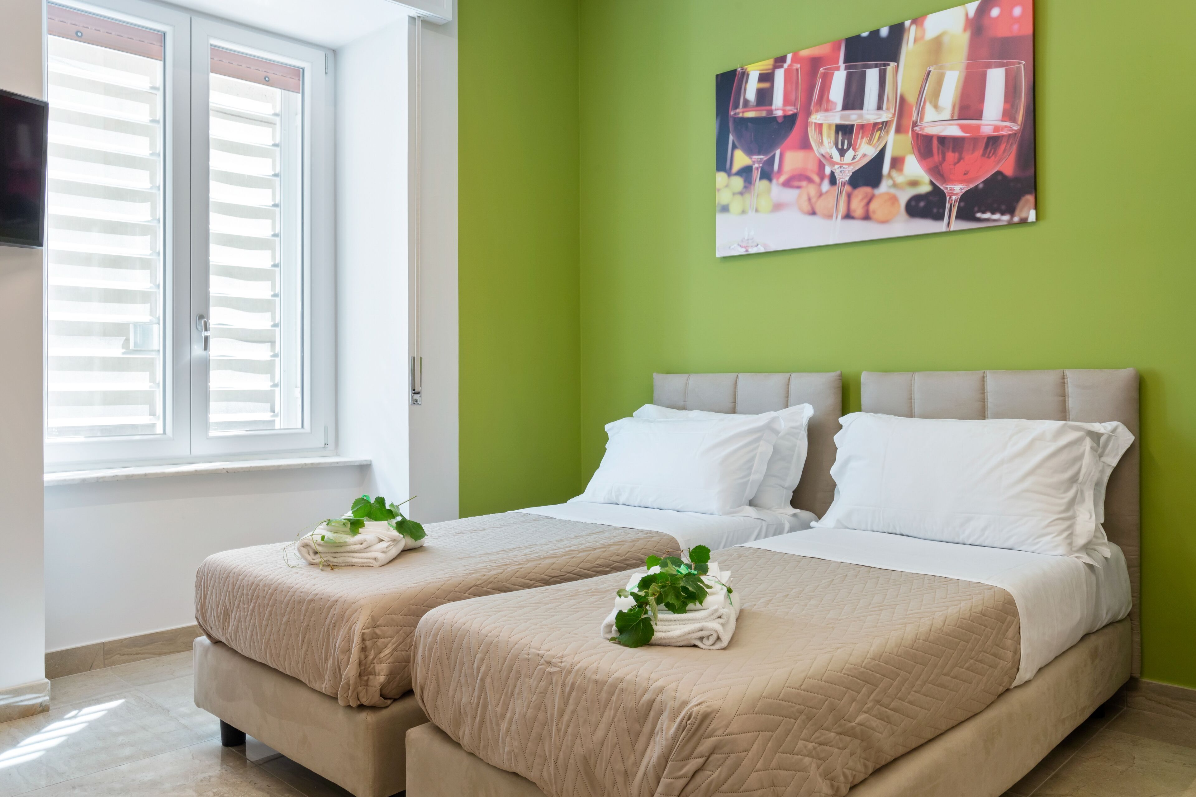 Devon Metro Studio Apartments